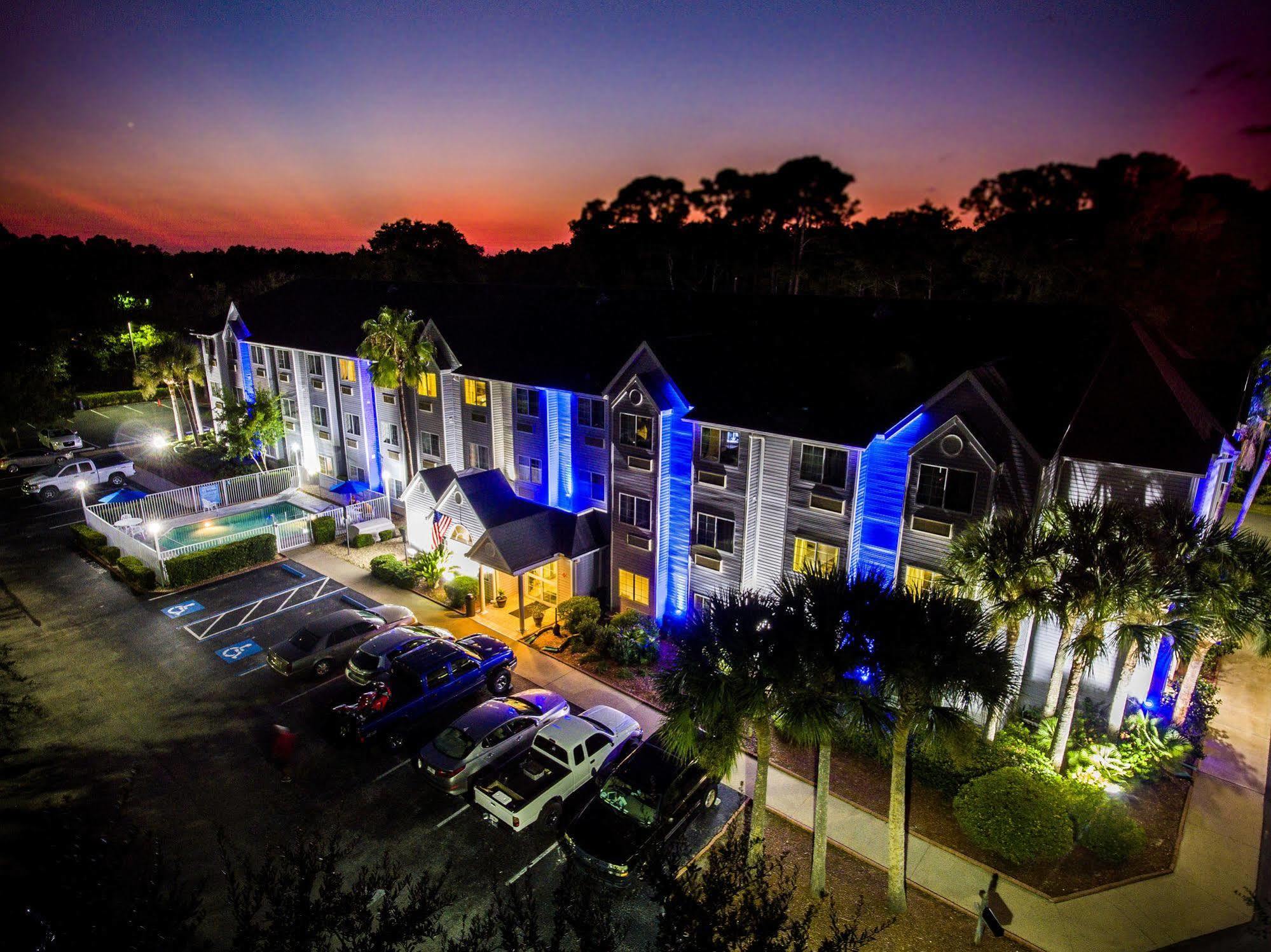 Microtel Inn & Suites By Wyndham Palm Coast I-95 Exterior photo