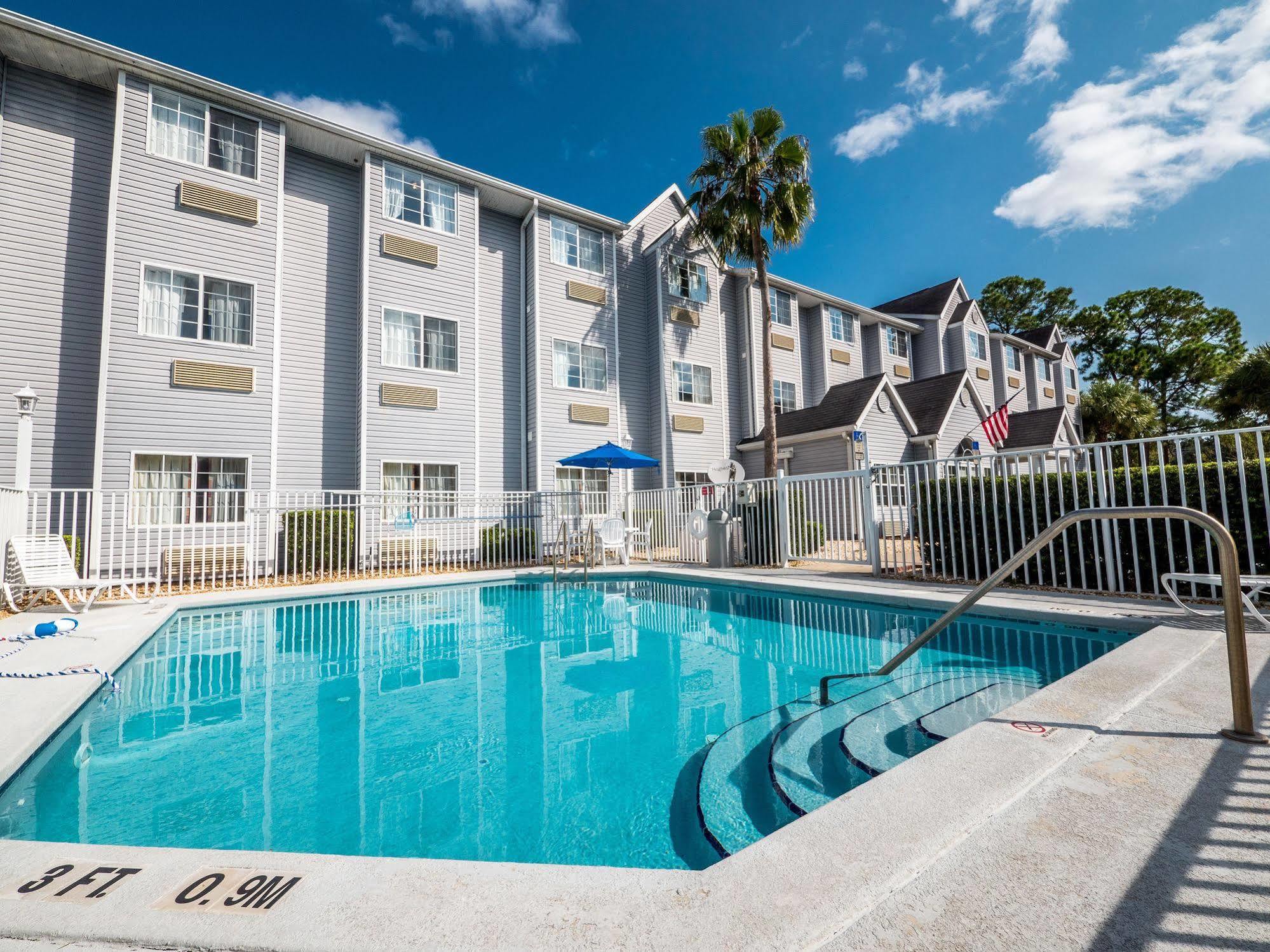 Microtel Inn & Suites By Wyndham Palm Coast I-95 Exterior photo